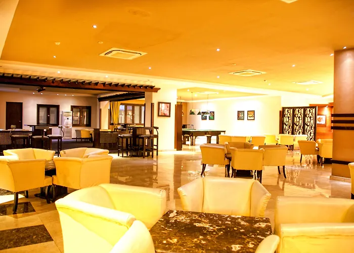 El Karma & Aqua Park -