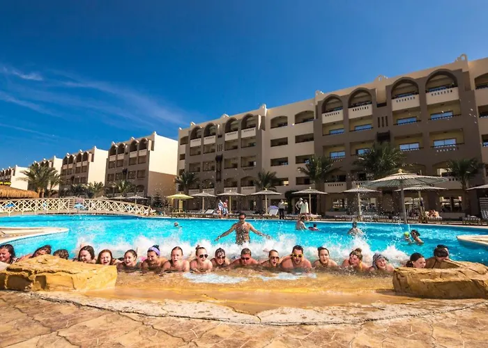 El Karma & Aqua Park - منتجع 4*
