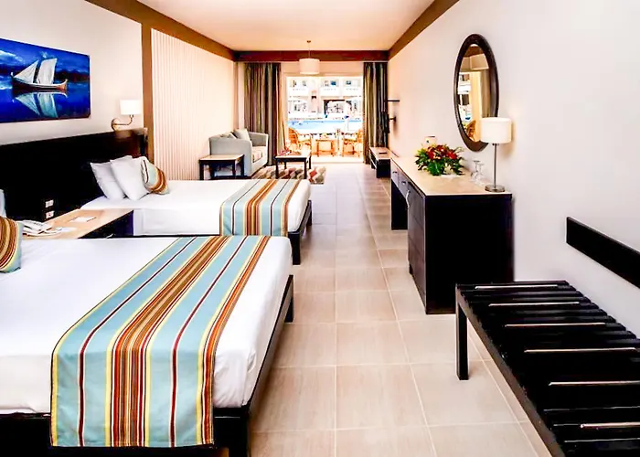 El Karma & Aqua Park -