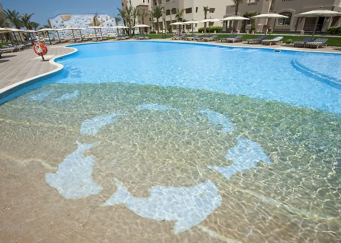 El Karma & Aqua Park - منتجع 4*