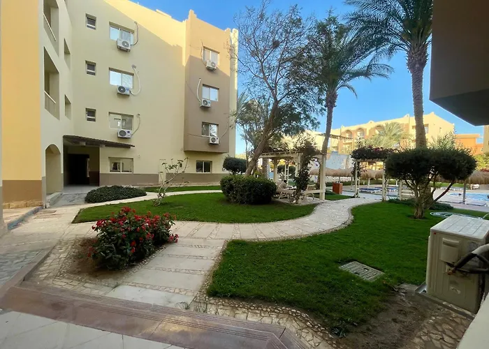 El Karma & Aqua Park -